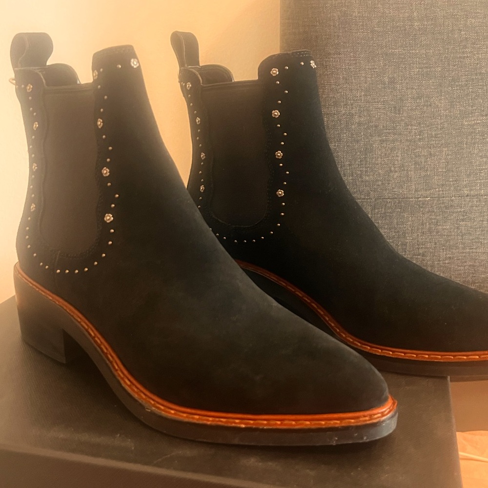 Coach Bowery Chelsea booties